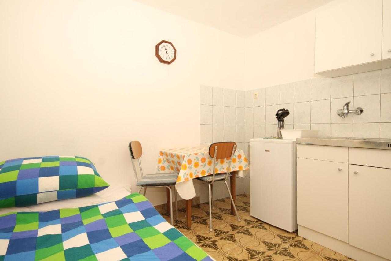 Apartments By The Sea Brsec, Opatija - 2359 Dış mekan fotoğraf